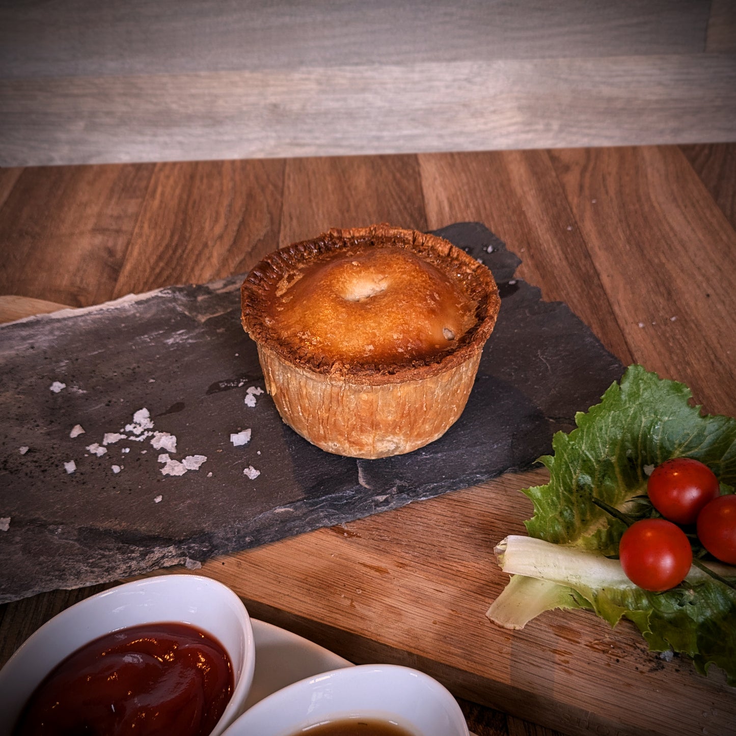 Poyntons 1lb Pork Pie